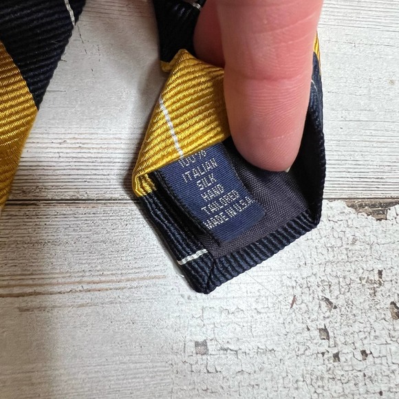 Paul Fredrick Neck Tie Mens Yellow Blue Striped 100% Italian Silk Business Event - Picture 5 of 5